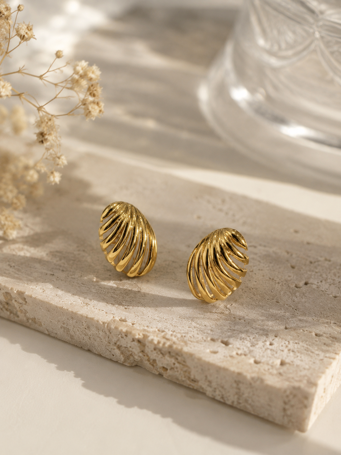 9K Gold Oval Stud Earrings