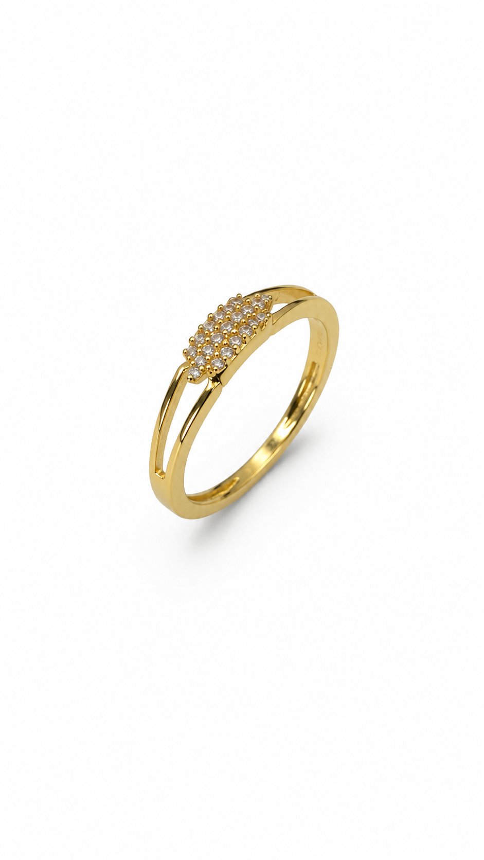9K Gold Diamond Halo Ring (Size - 12)