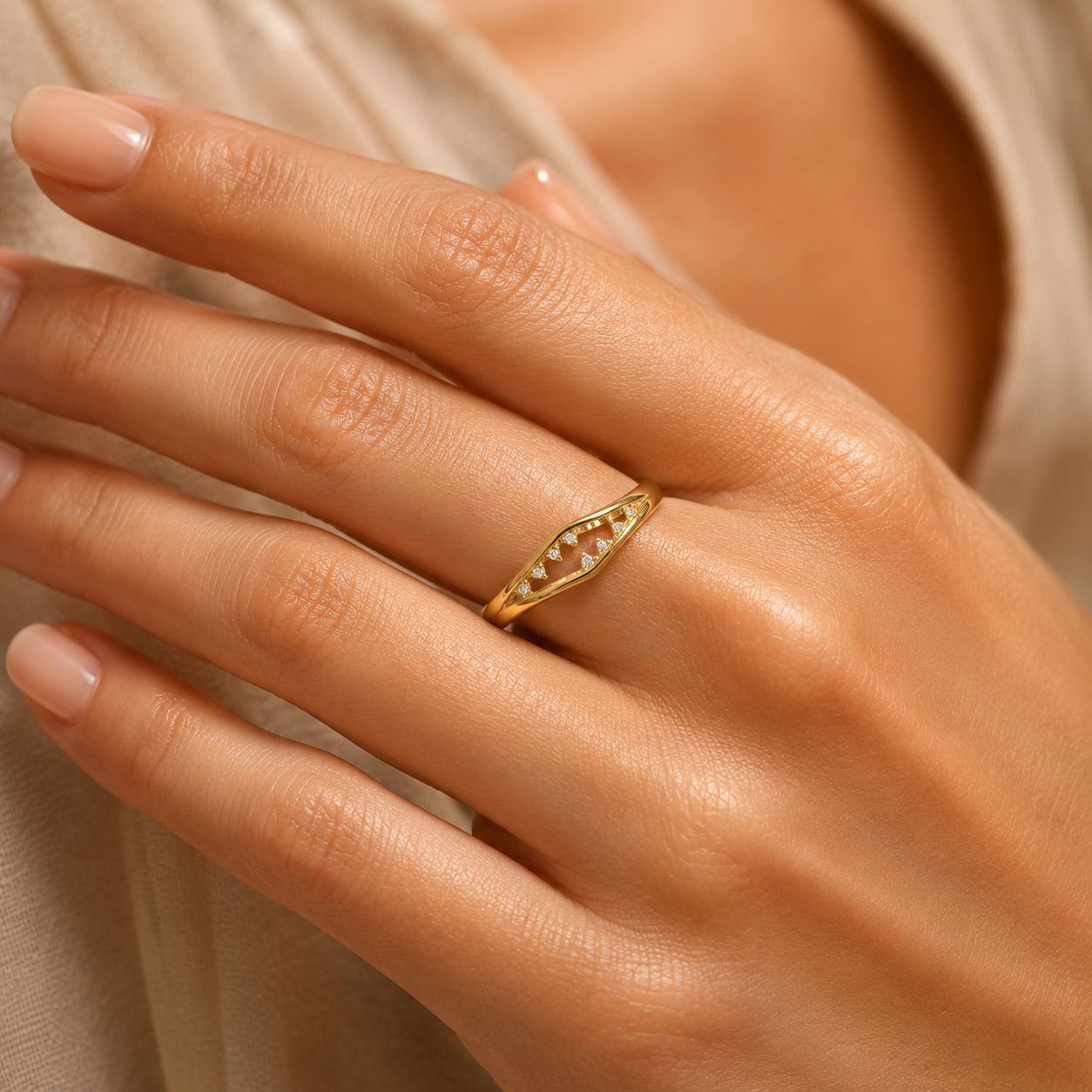9K Gold Curved Diamond Ring (Size - 12)