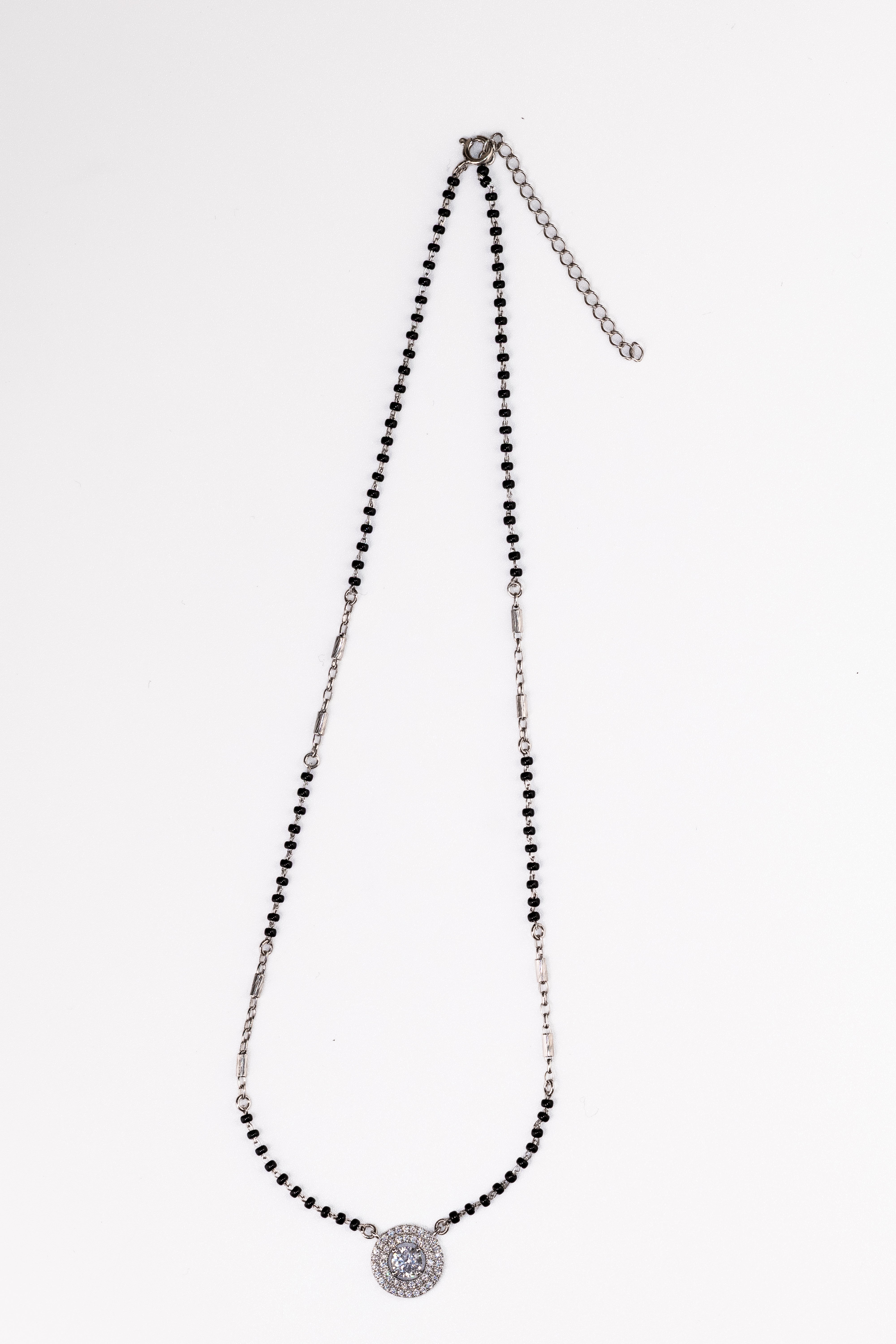 Elegant Round Radiance Mangal Sutra