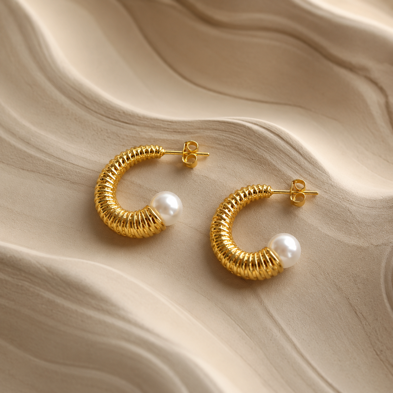 forME by MINOUS Ribbed Pearl Hoop Earrings