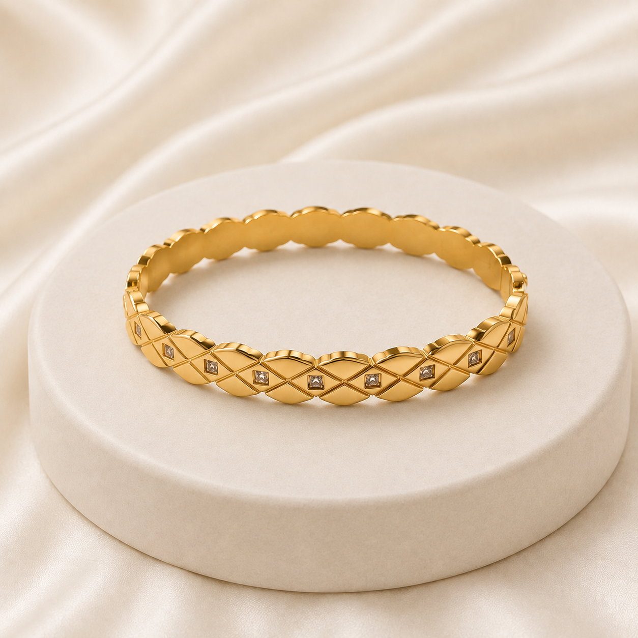 forME by MINOUS Aurelle Lattice Cuff Bracelet