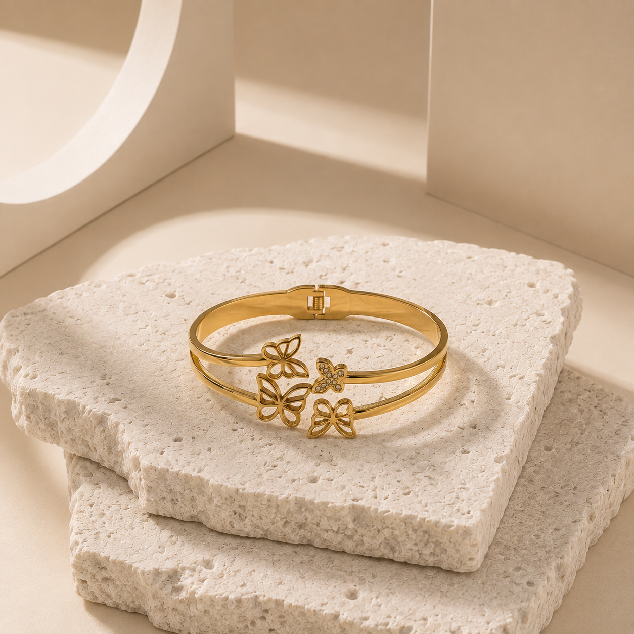 forME by MINOUS Papillon Flutter Cuff Bracelet
