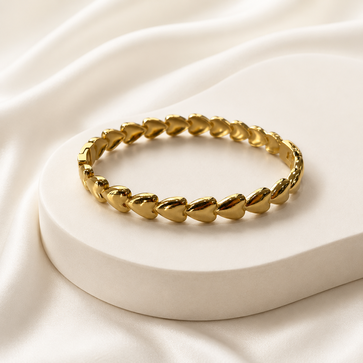 forME by MINOUS Endless Hearts Cuff Bracele