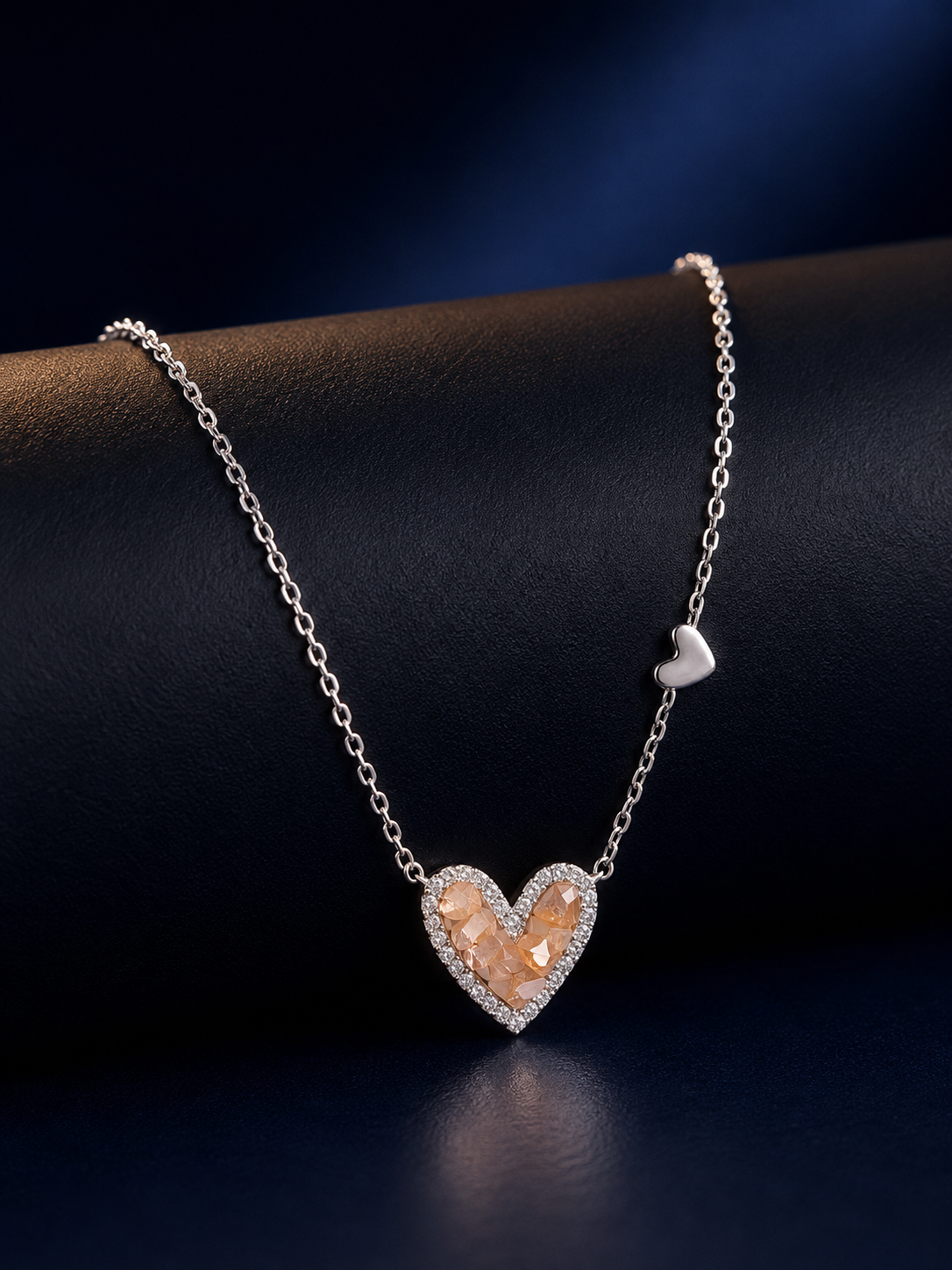 925 Silver Heart Necklace with Shimmering Crystal Centre