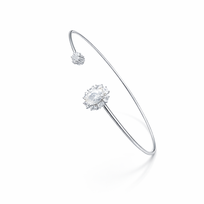 Radiant Solitaire Bracelet