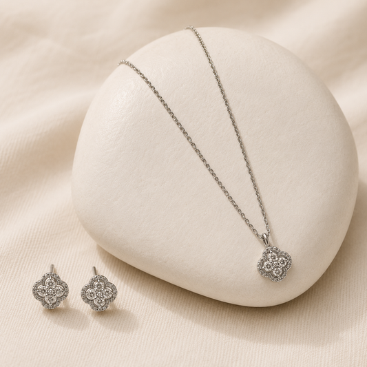 Silver Sparkling Floral Pendant  Set