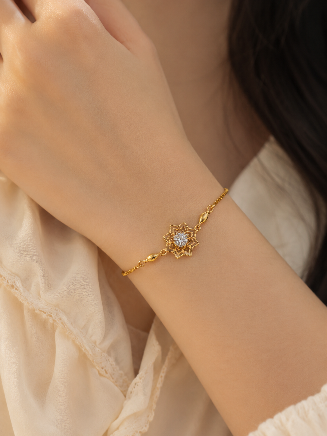 9K Gold Floral Diamond Bracelet