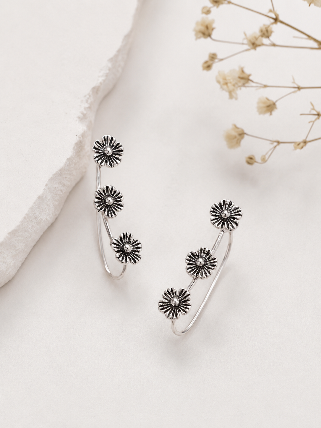 925 Silver Daisy Trail Earrings