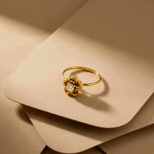 Elegant Golden Flower Solitaire Ring