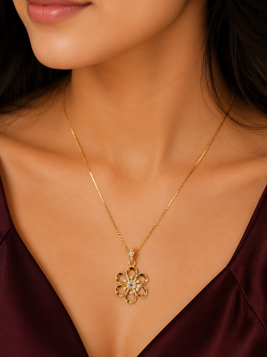 Bloom Spark 9K Gold Pendant