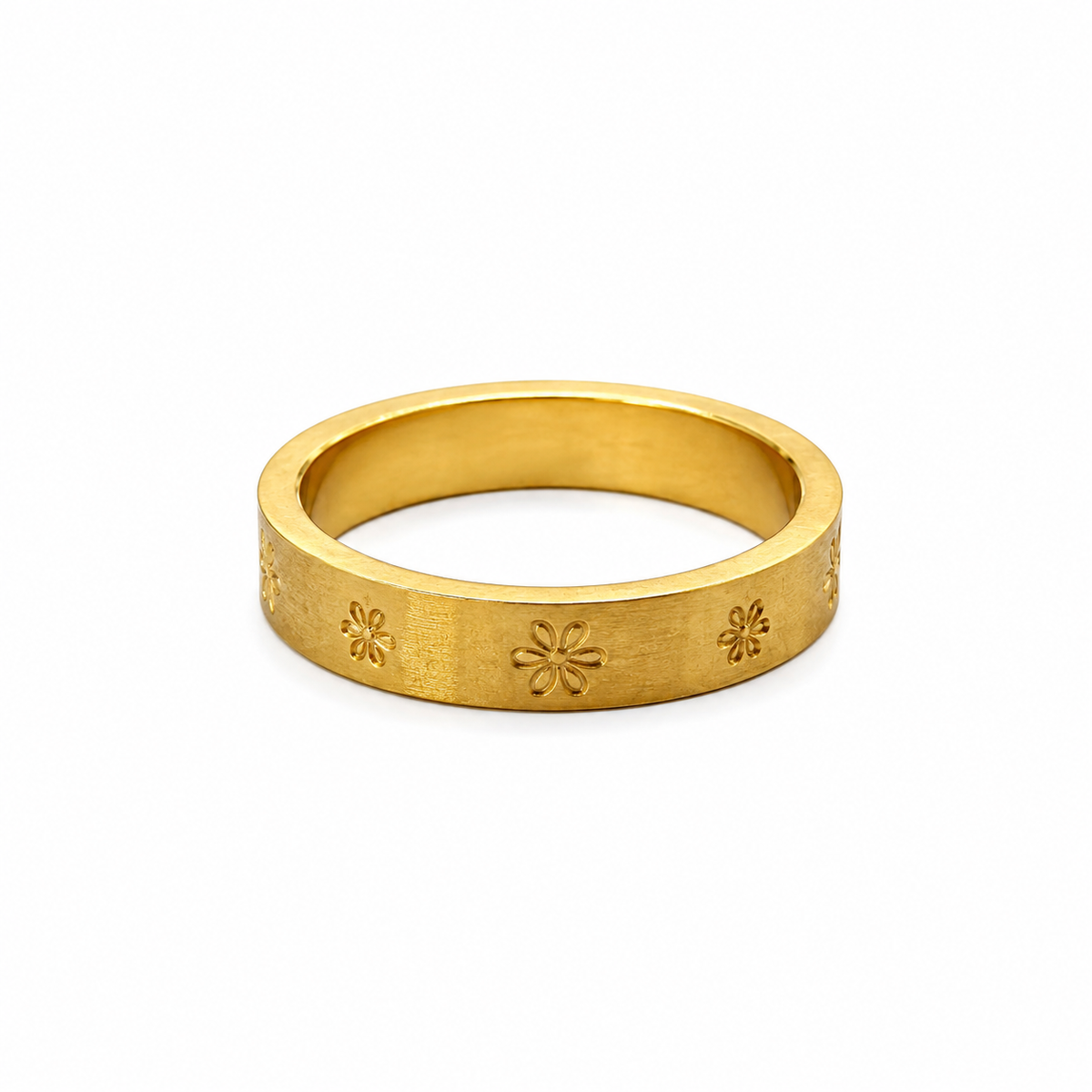 Elara Engraved Floral Band Ring