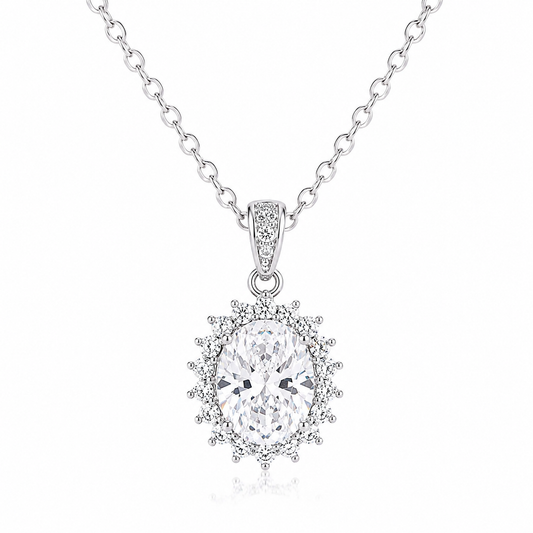 Silver Luxury Necklace with Sparkling Crystal