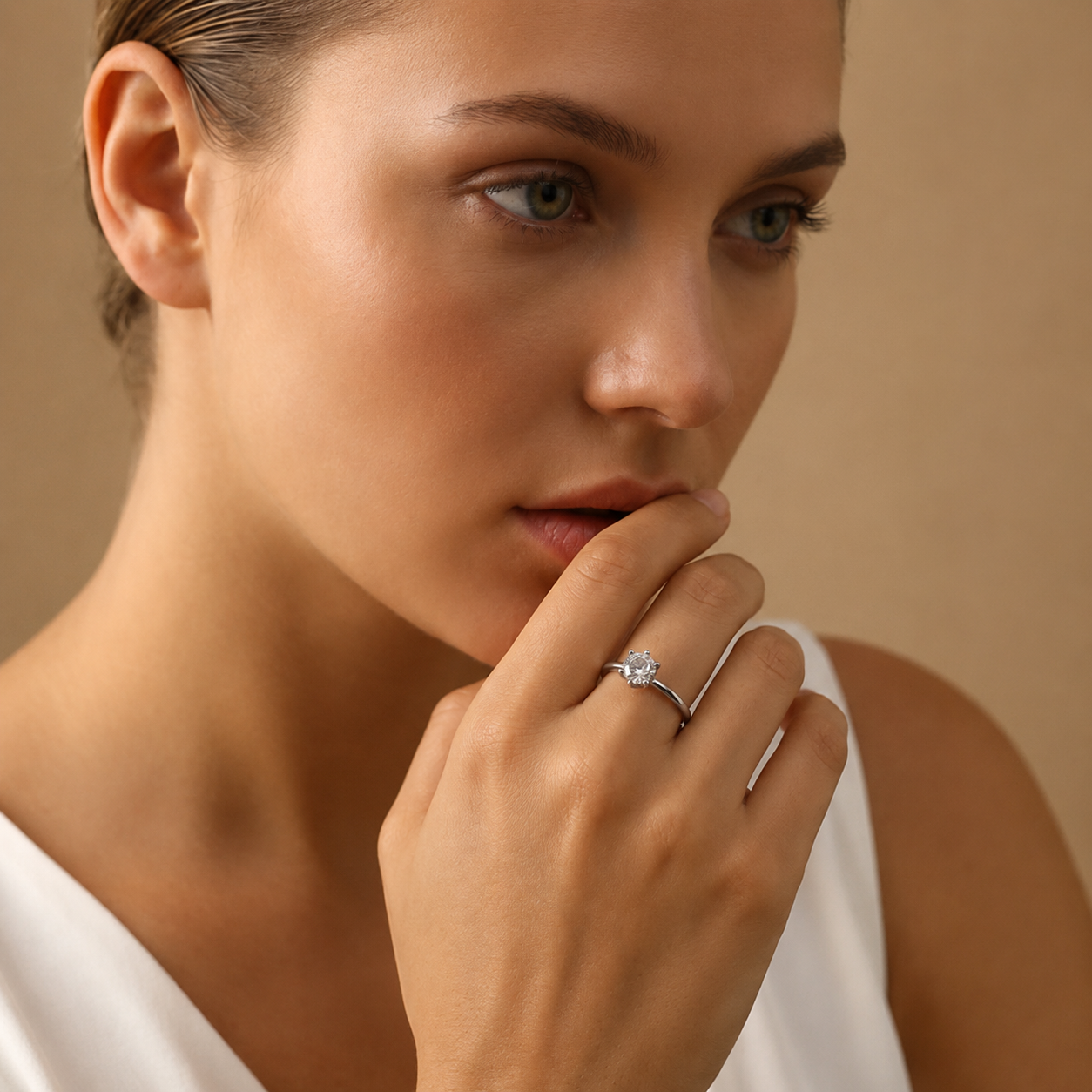 Silver Crown Setting Adjustable Ring