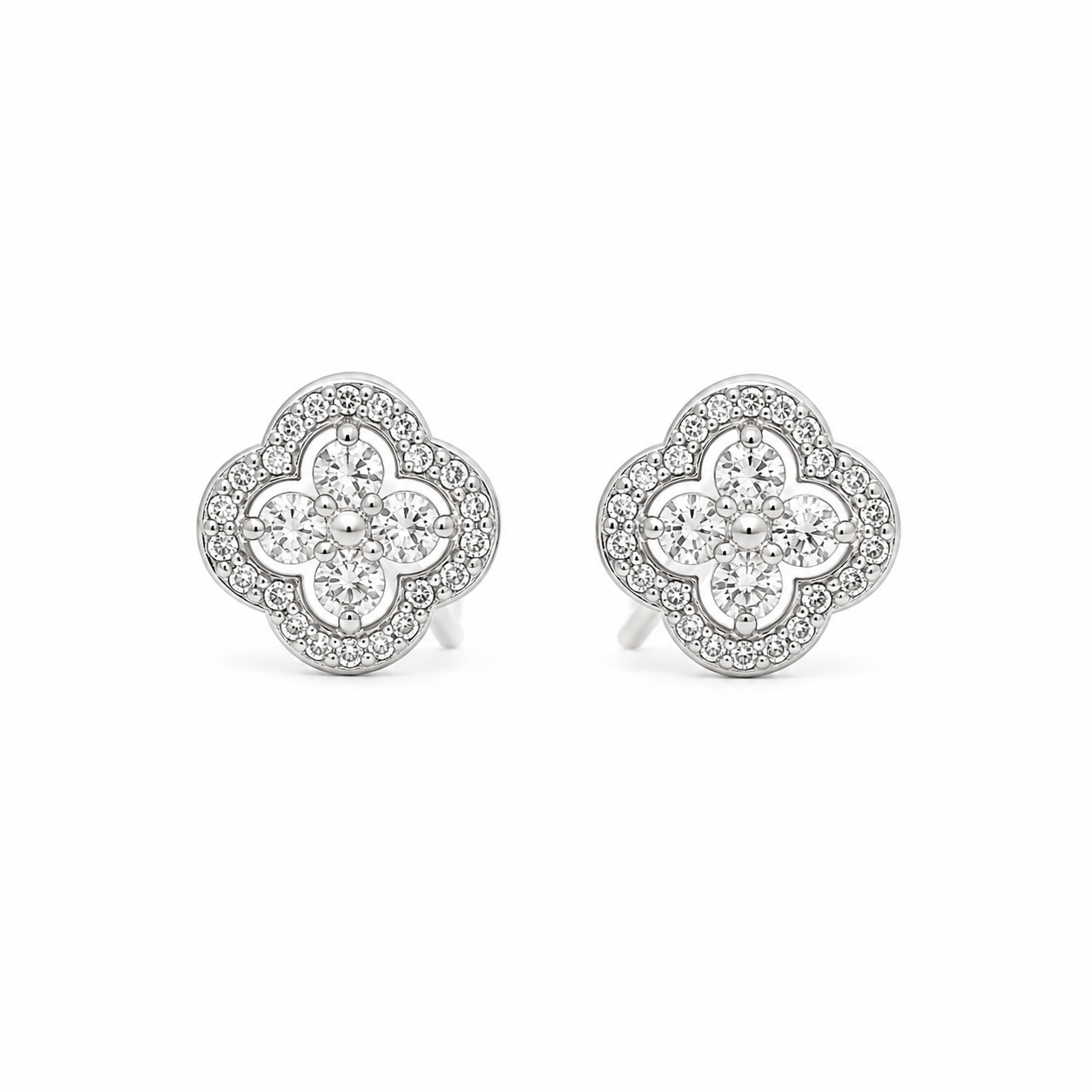 Silver Sparkling Floral Pendant  Set