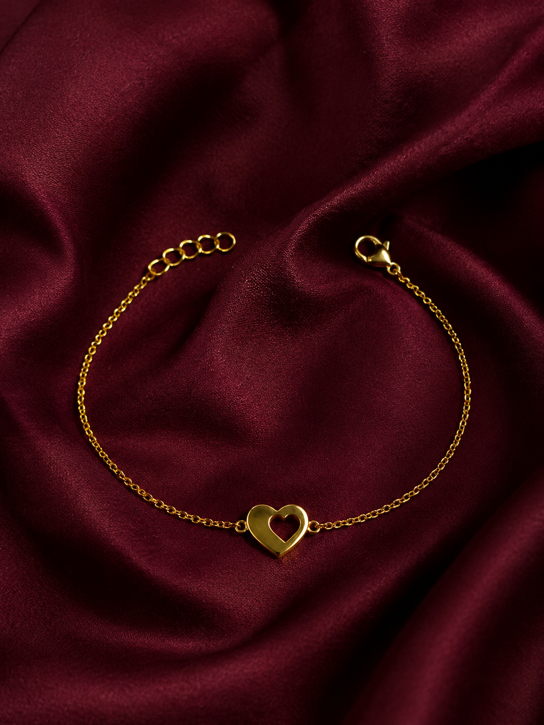 9K Gold Open Heart Bracelet
