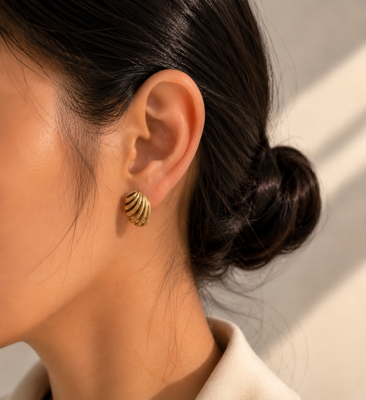 9K Gold Oval Stud Earrings