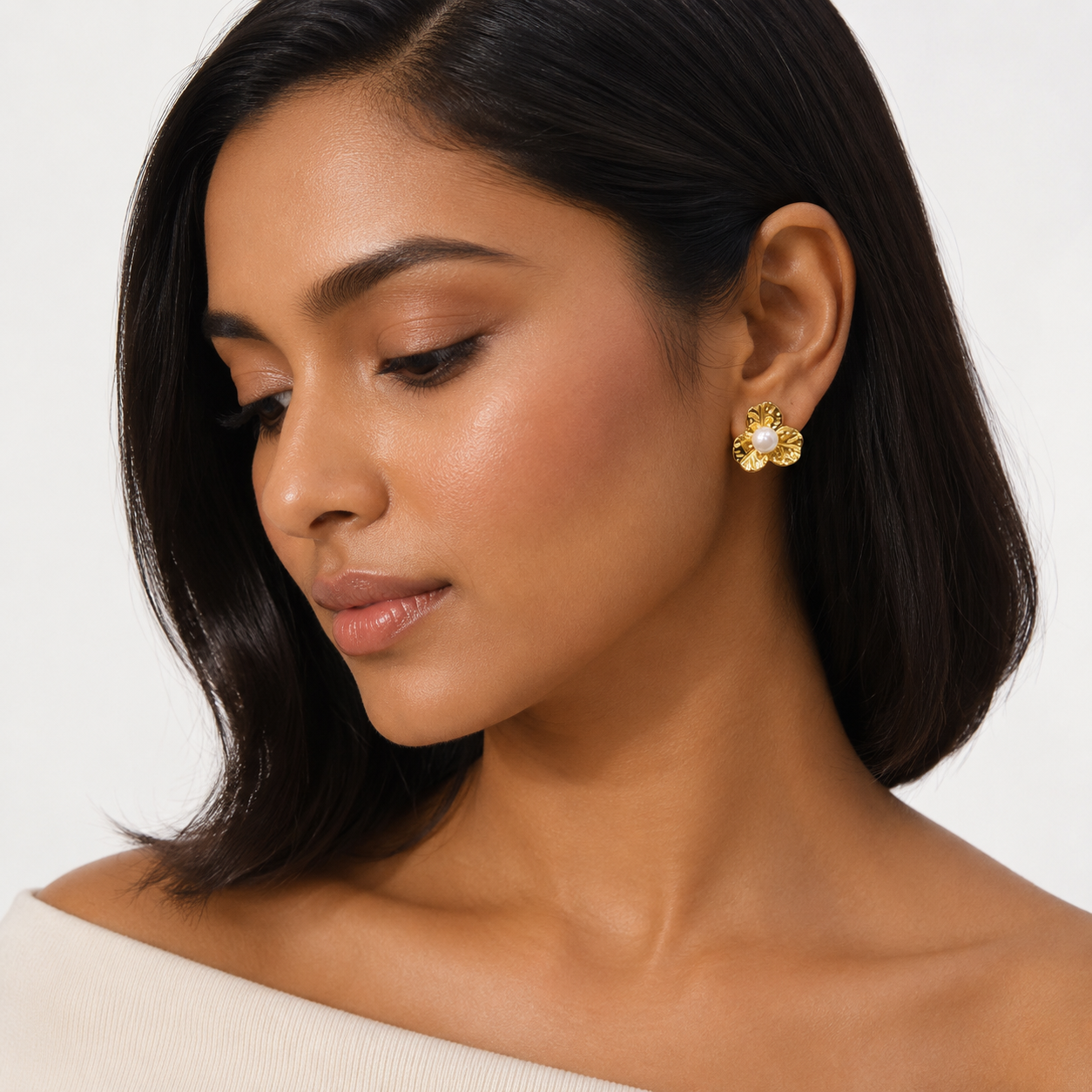 Demi Fine Pearl Bloom Stud Earrings