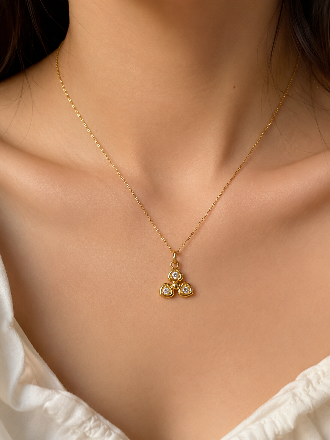 9K Gold Triple Spark Floral Pendant