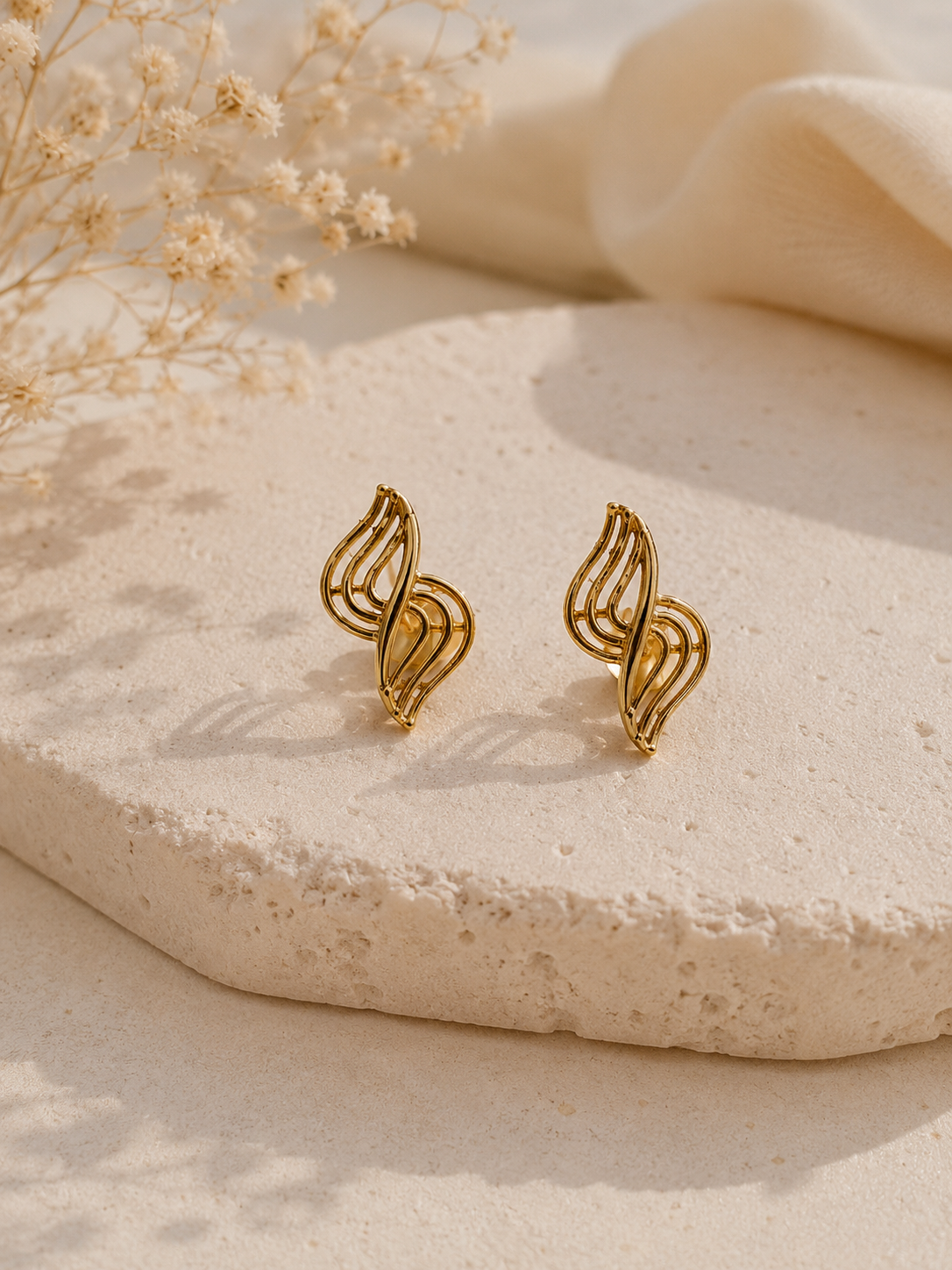 9K Gold Twisted Leaf Designer Stud Earrings