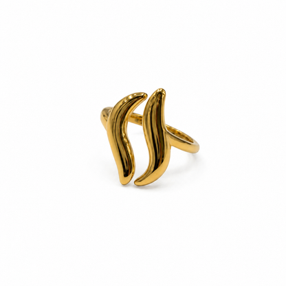 Fluid Wave Ring