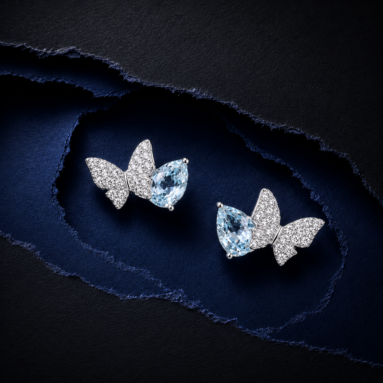 Silver FrostWing Aqua Spark Studs