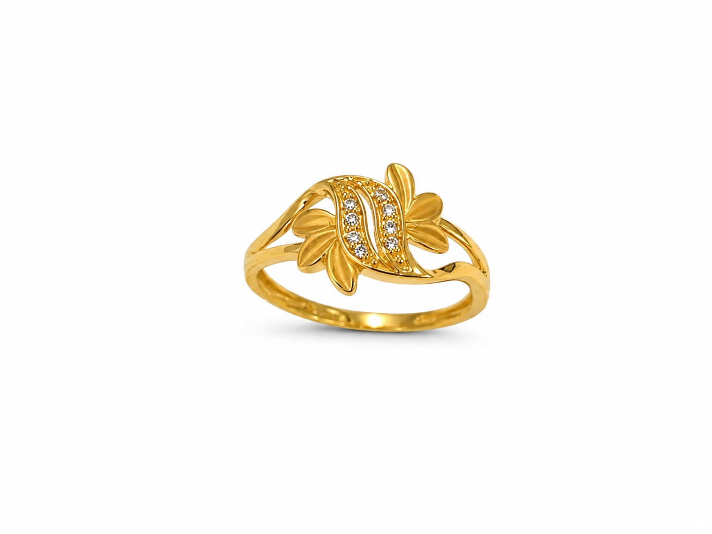 9K Gold Leaf Twist CZ Ring (Size -13)