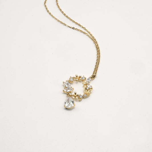 Golden Bloom Circle Pendant Necklace