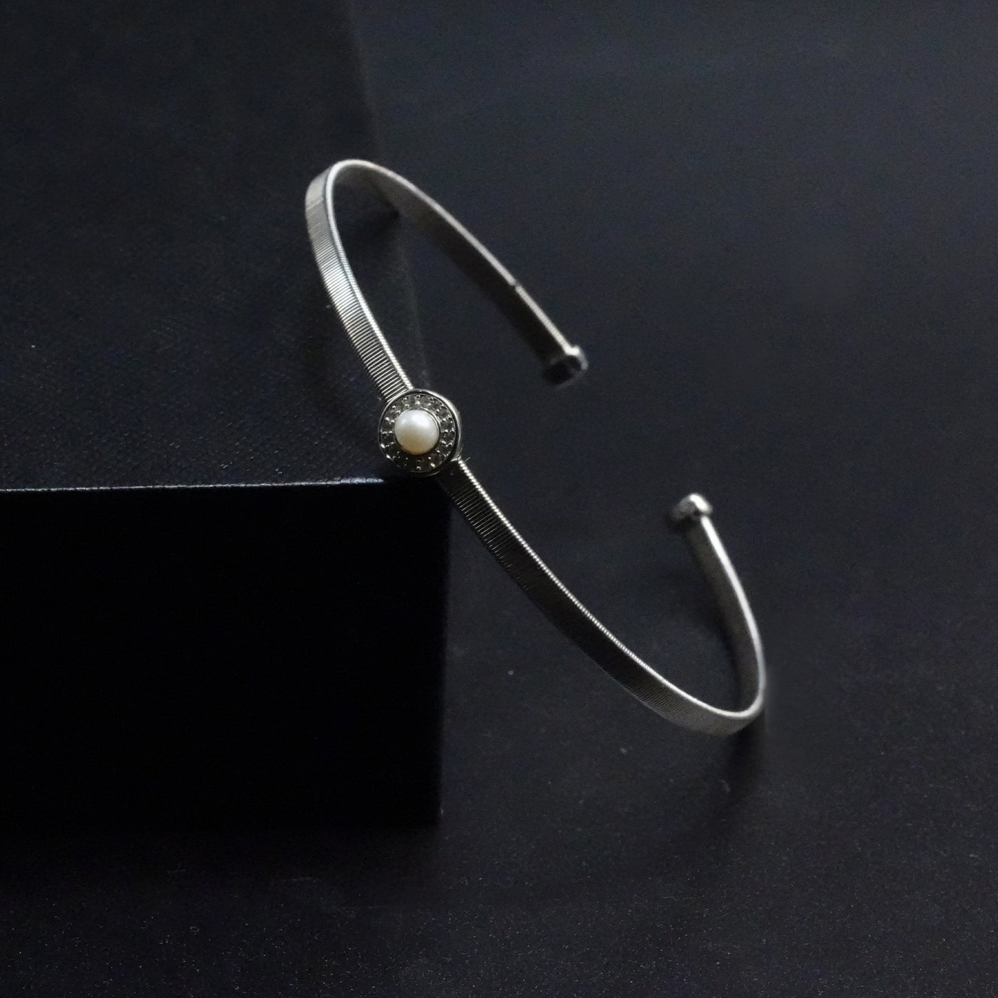 Silk Pearl Pop Cuff