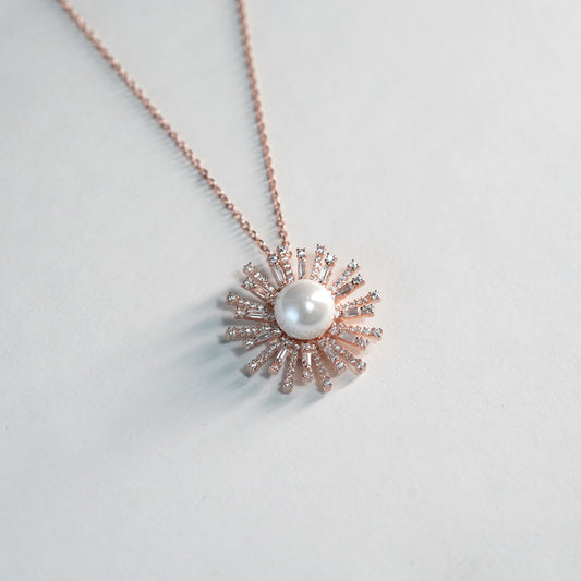 Sun Aura Pearl Rose Gold Necklace