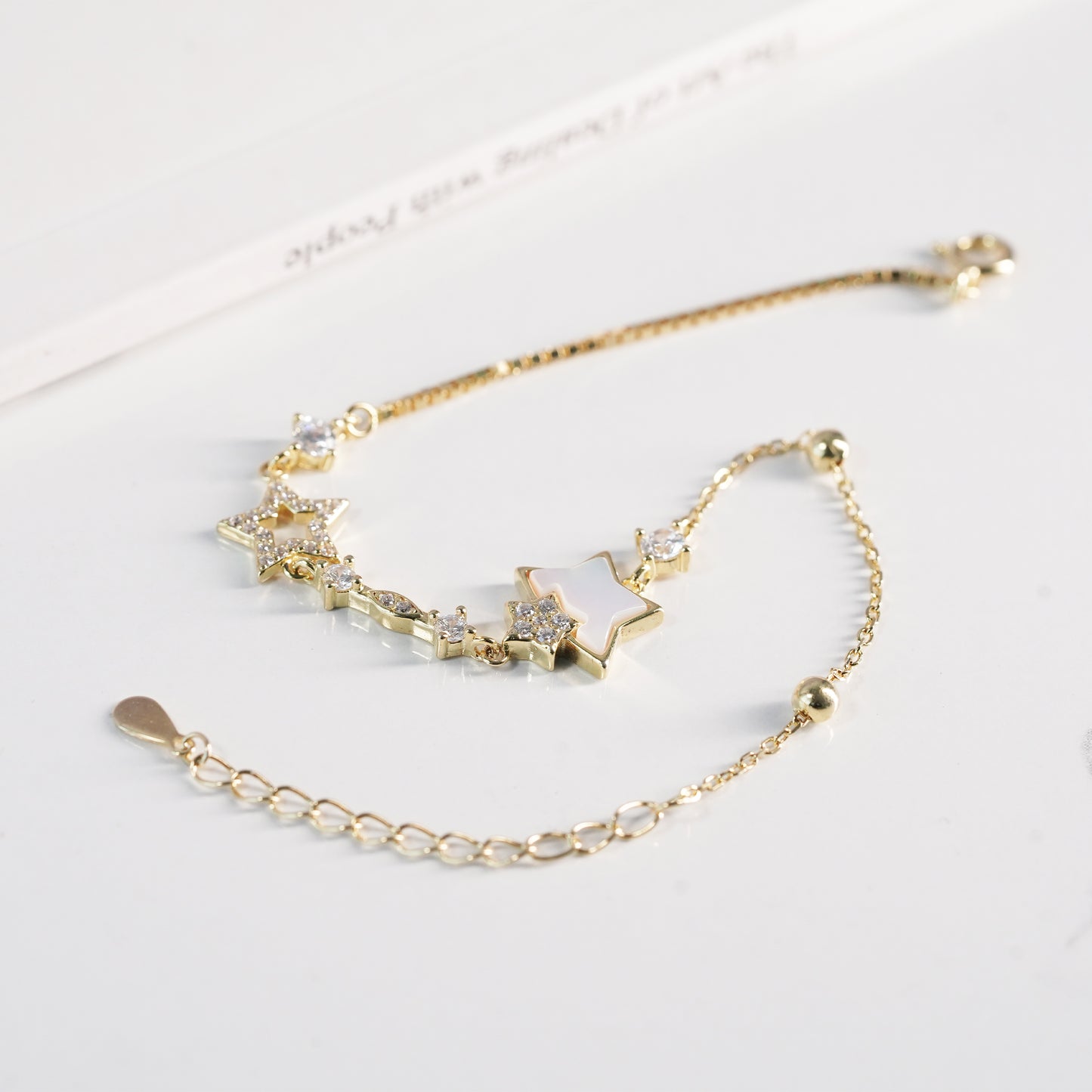 Elegant Star Sparkle Bracelet