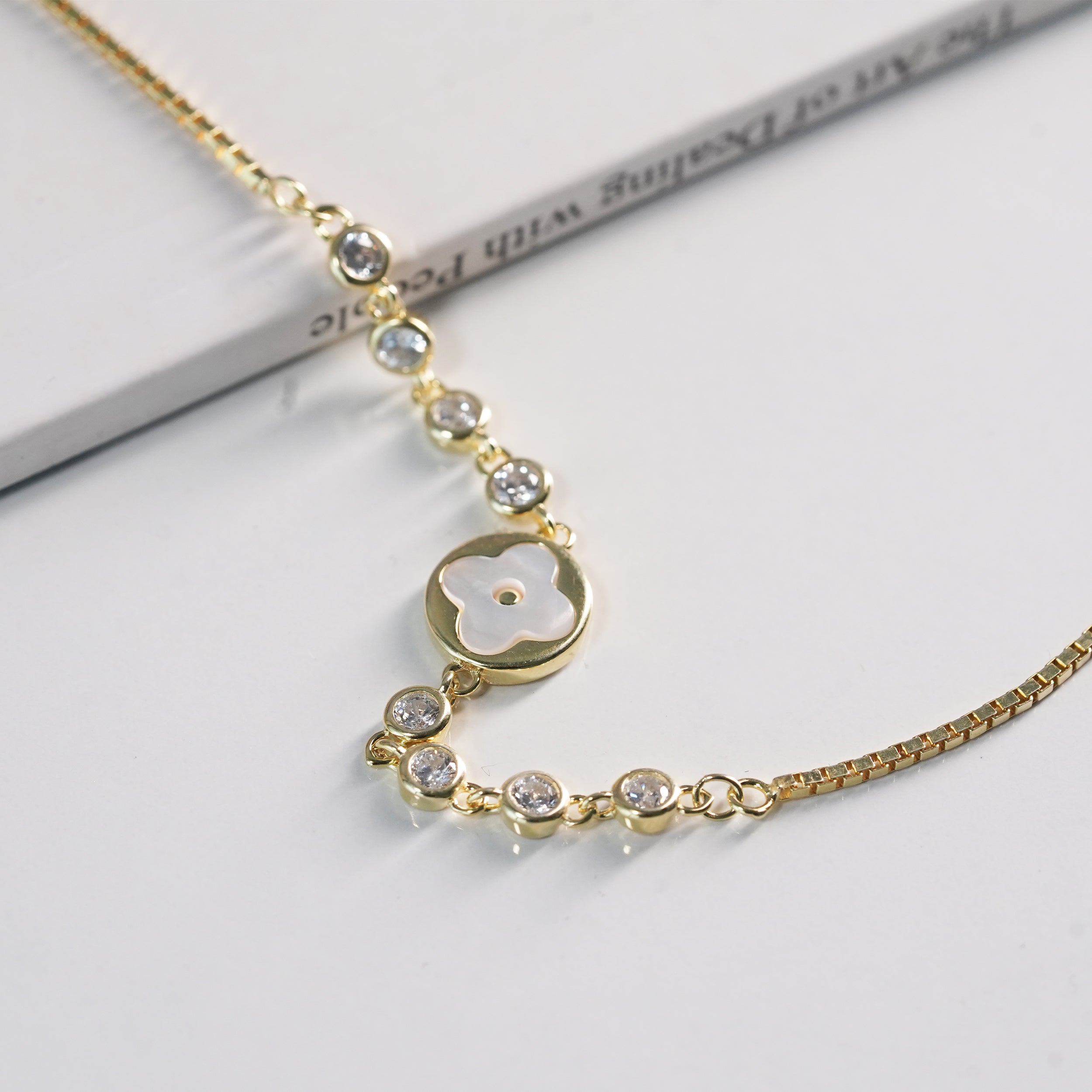 Mother of Pearl Flower Bracelet