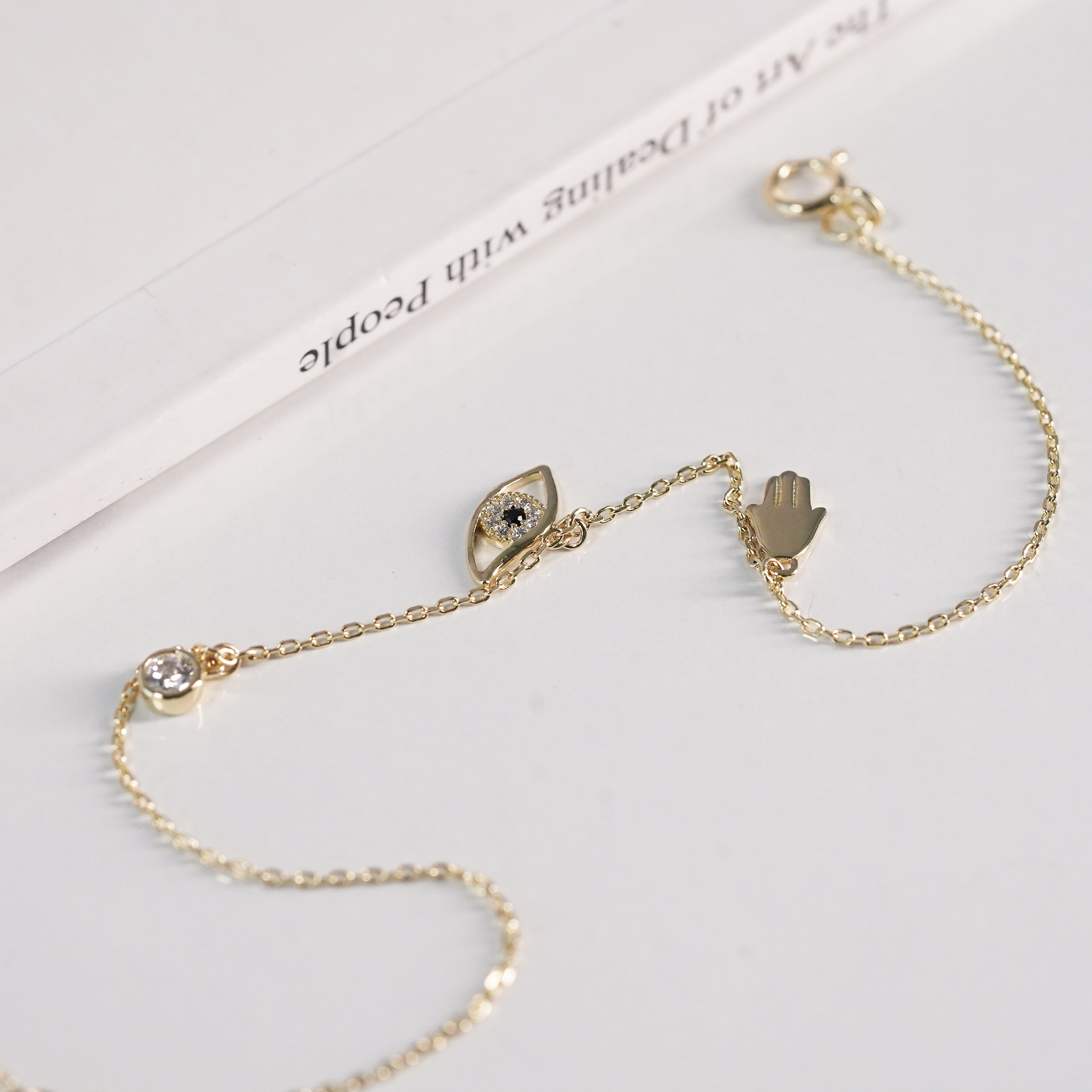 Minimal Evil Eye Tiny Chain Bracelet