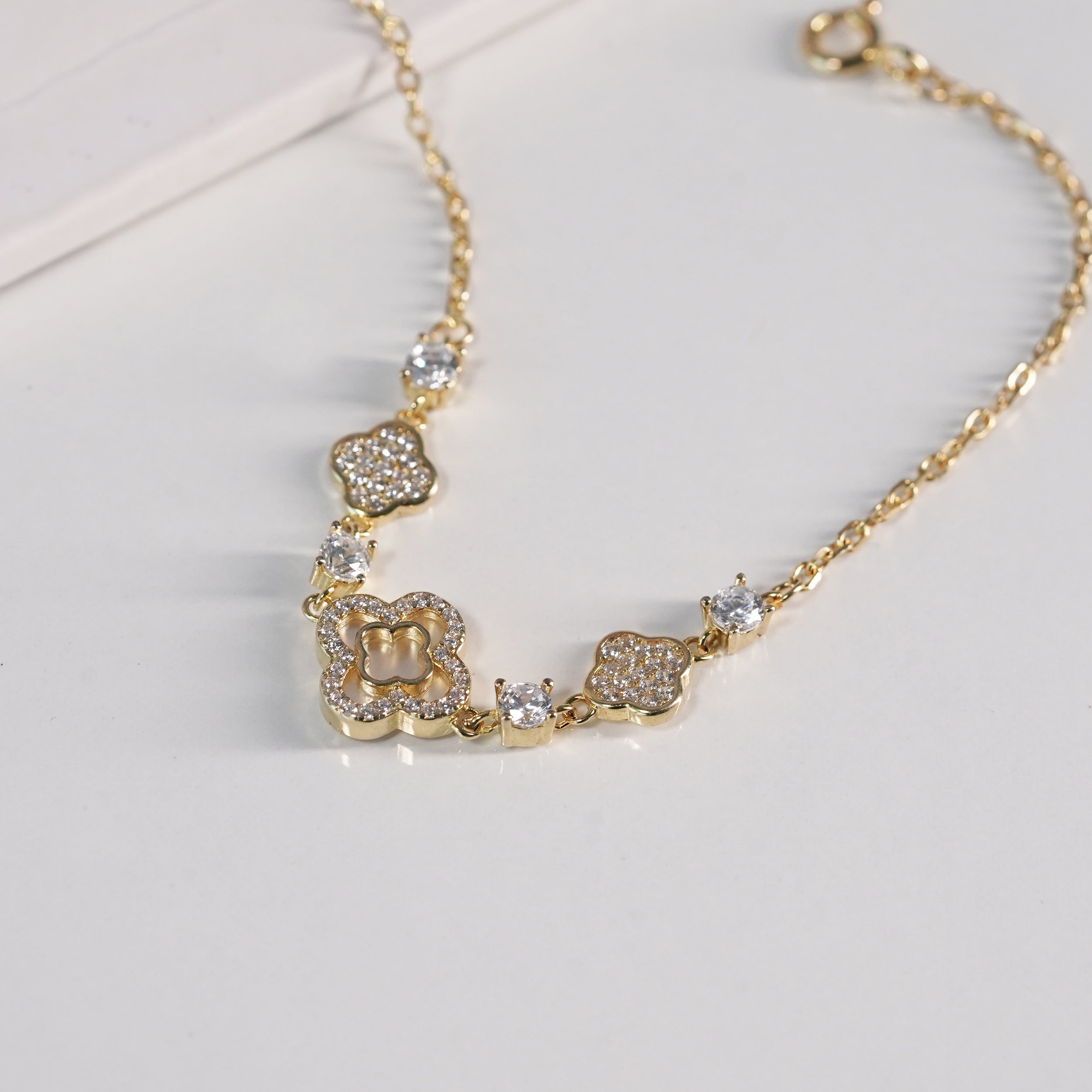 Mini Floral Sparkle Bracelet