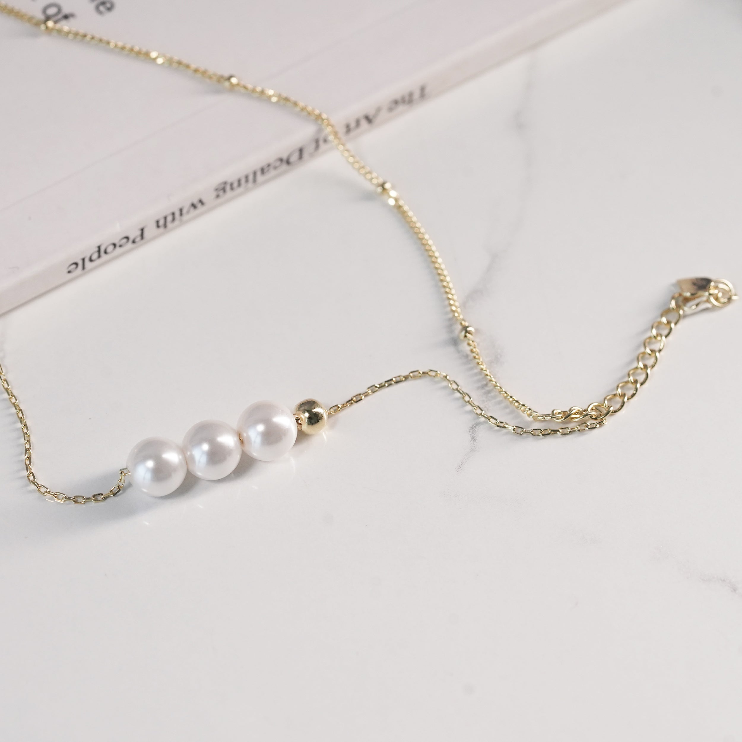 Golden Pearl Line Bracelet