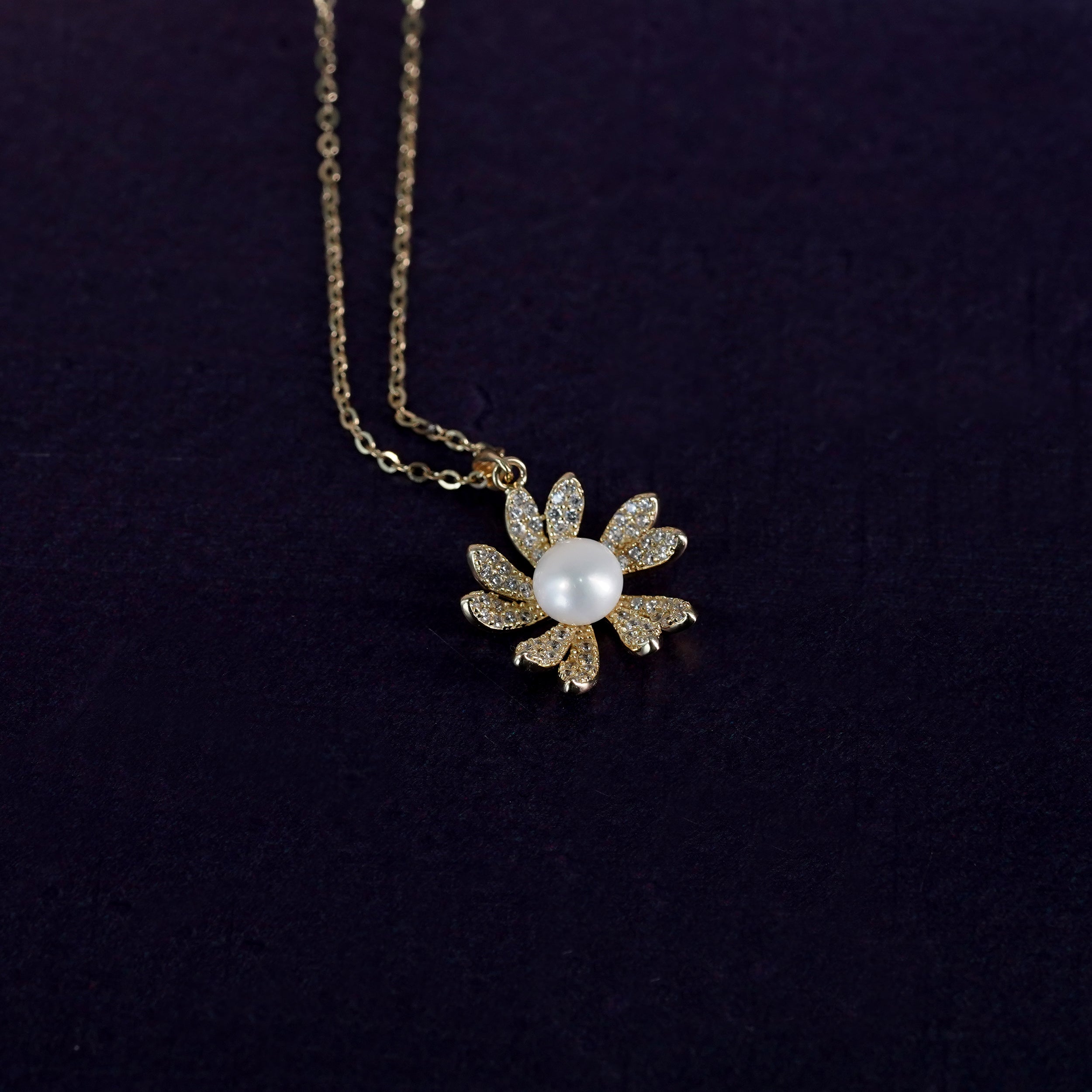 Golden Pearl Daisy Jewelry Set