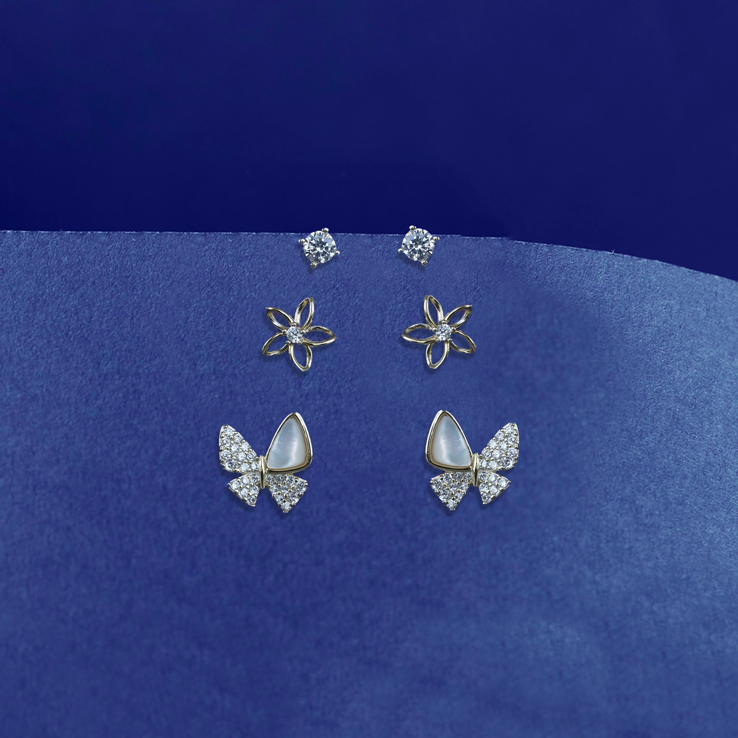 Elegant Triple Stud Set