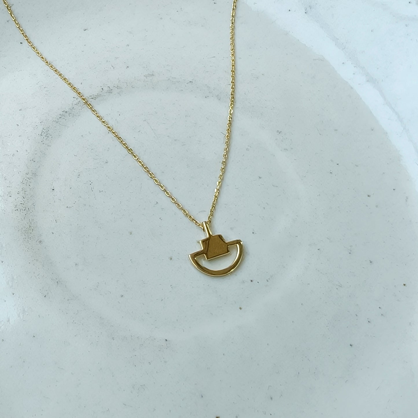 Modern Crown Arc Gold Pendant Necklace