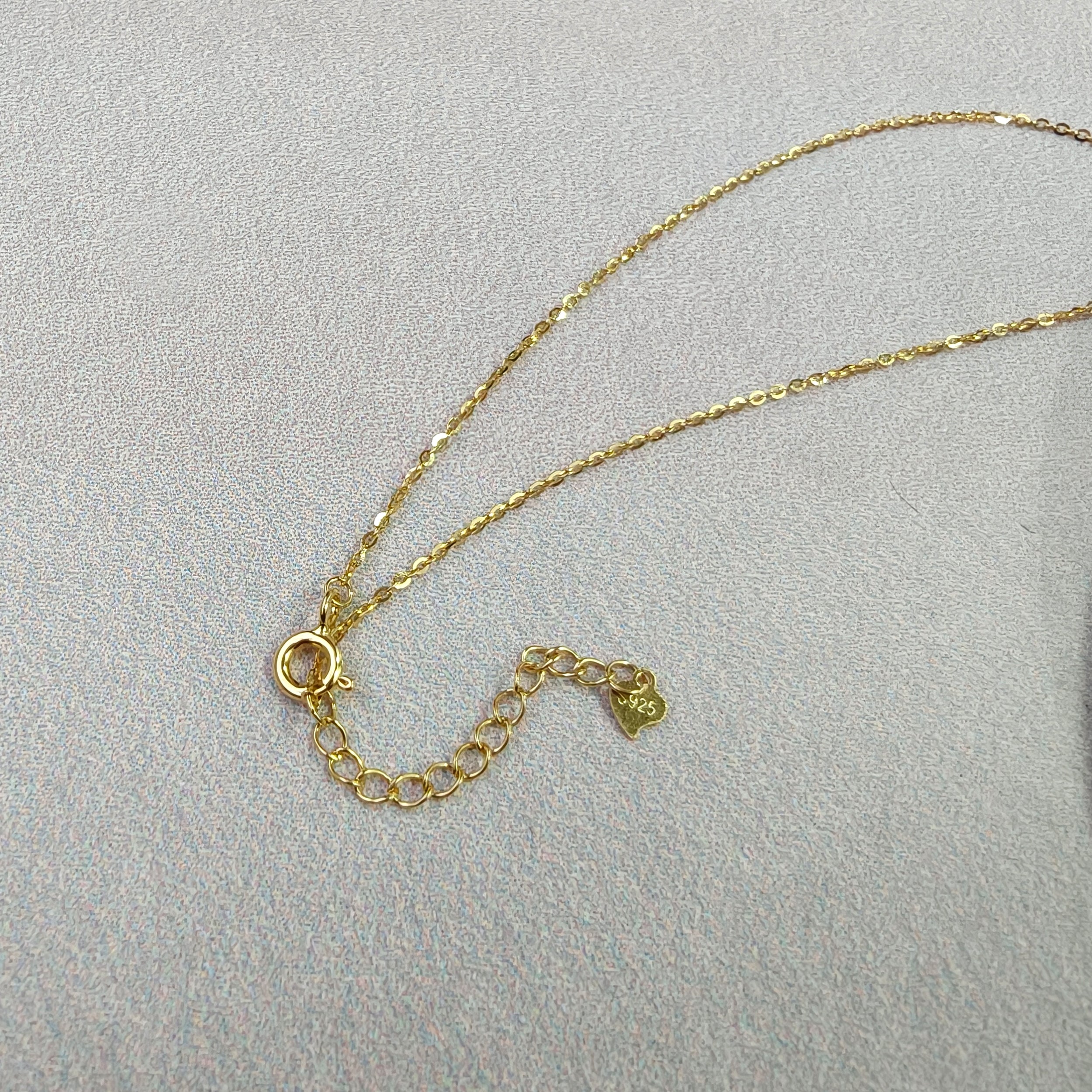 Minimal Luxe Golden Necklace