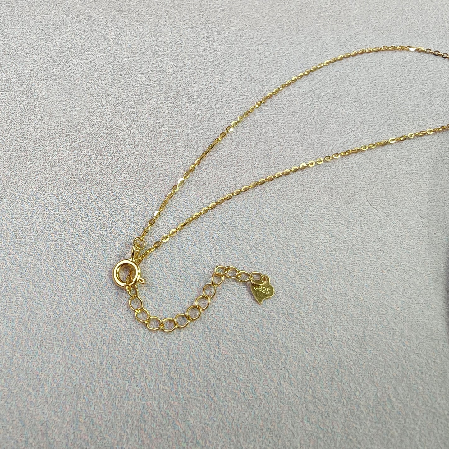 Minimal Luxe Golden Necklace