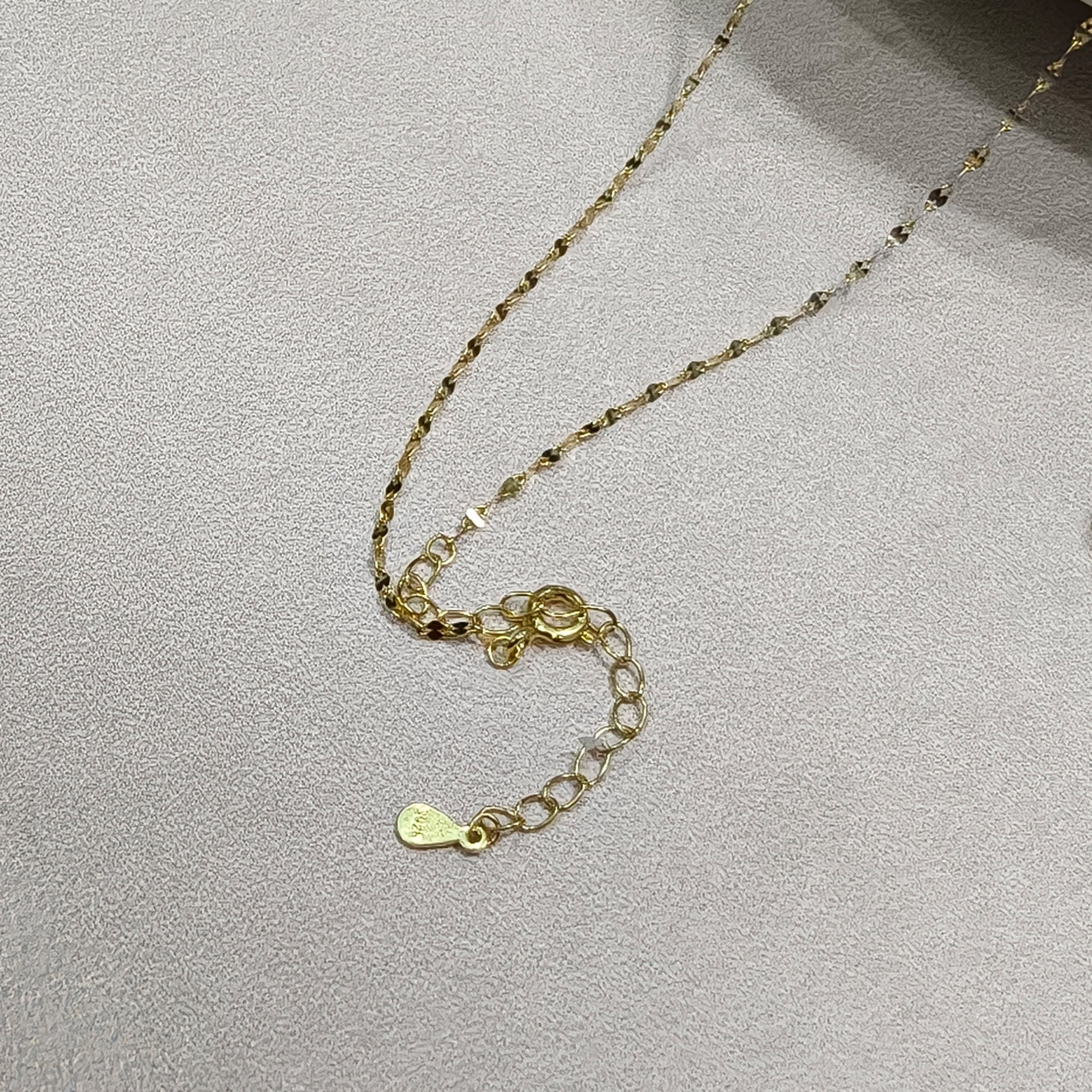 Nature Spark Green Stone Gold Pendant
