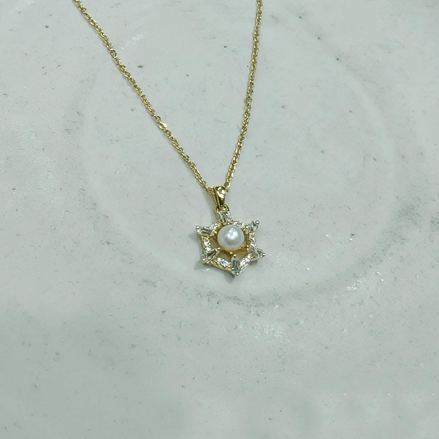 Starlight Pearl Diamond Gold Necklace