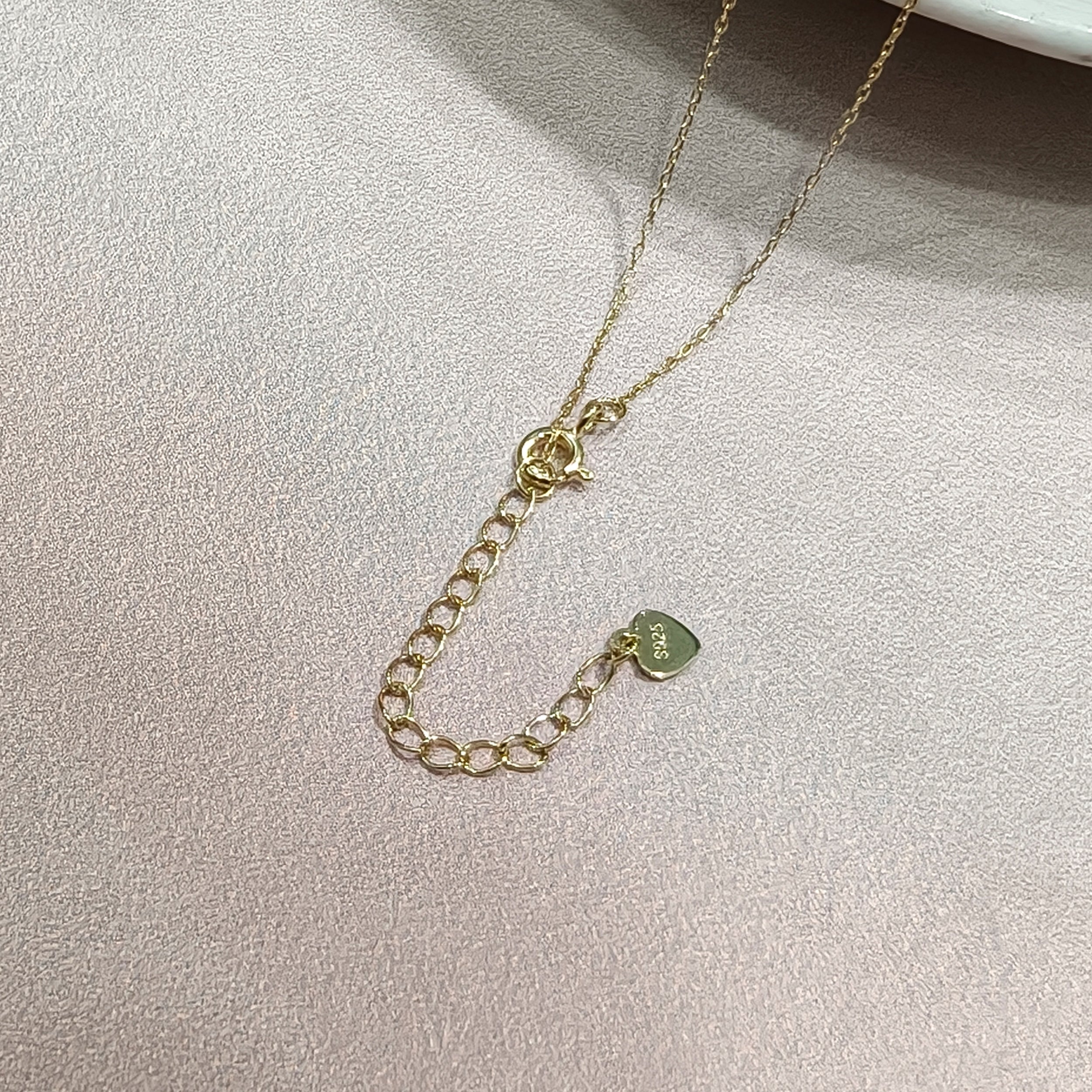 Golden Flower Elegance Necklace