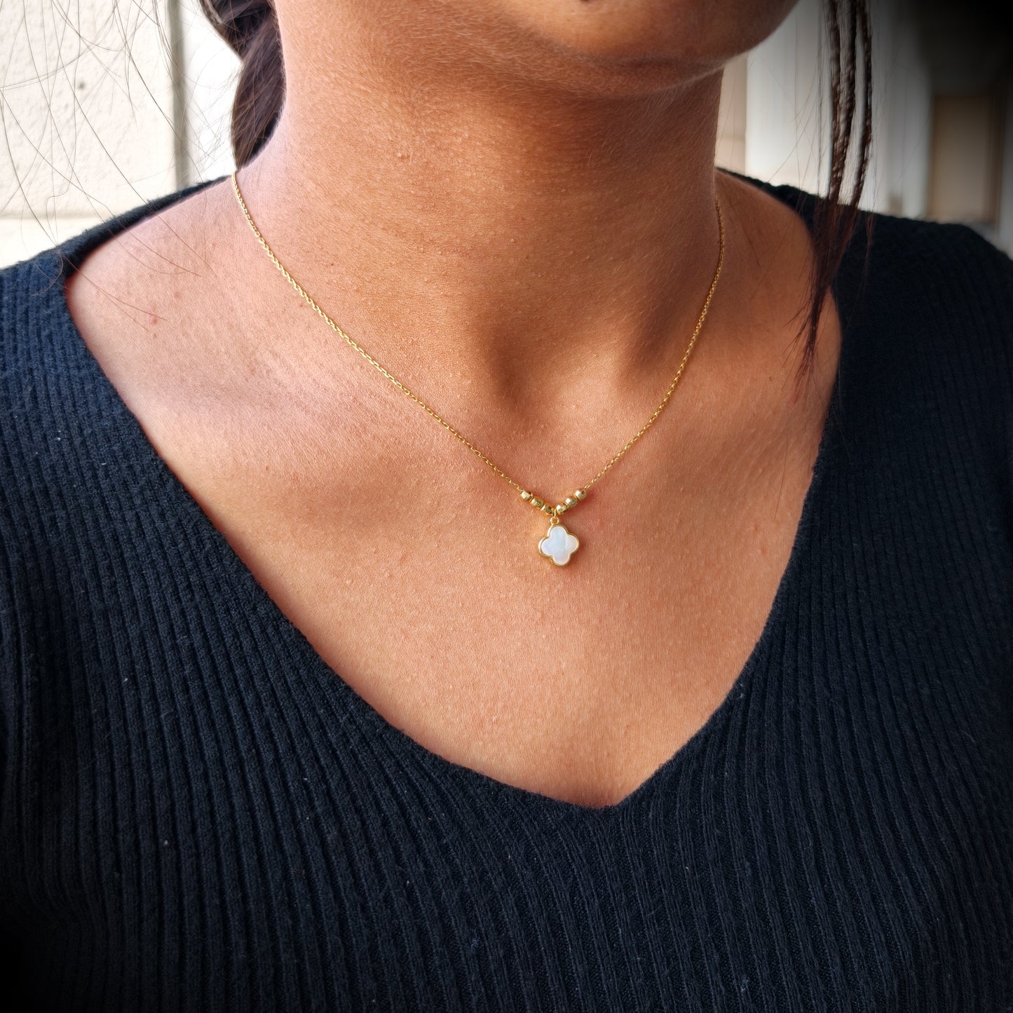 Golden Clover Pearl Bead Necklace