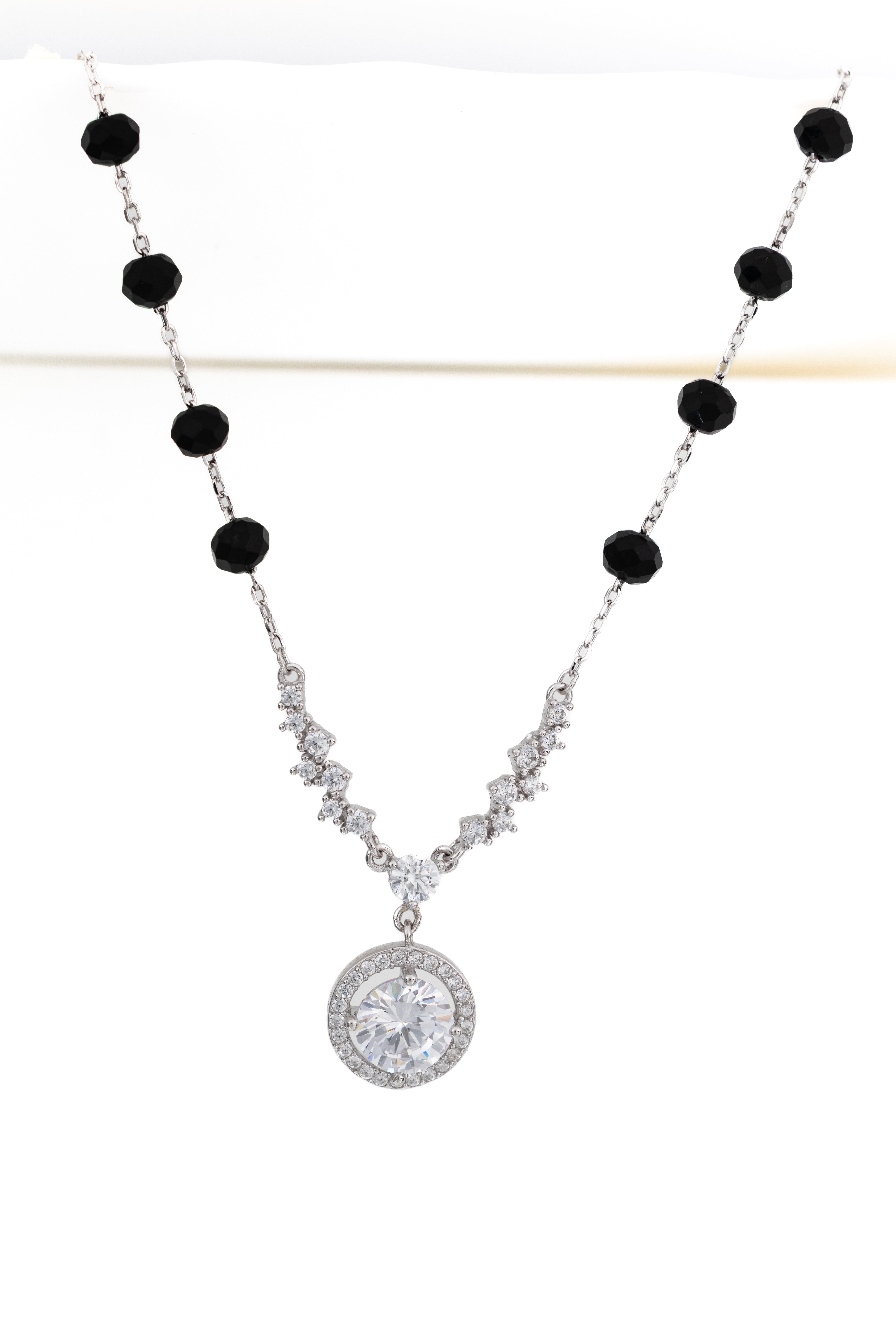 Forever Halo Shine Mangal Sutra