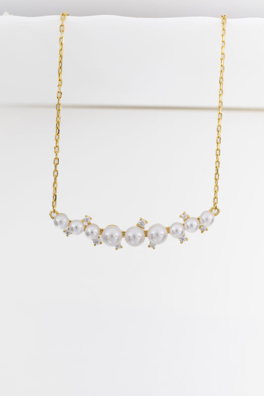 Pearl & Spark Curve Necklace