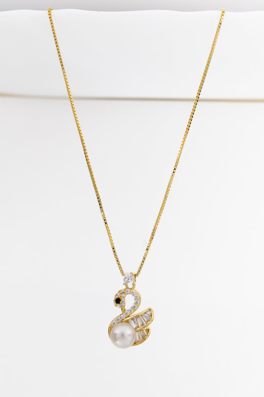 Royal Swan Pearl Necklace