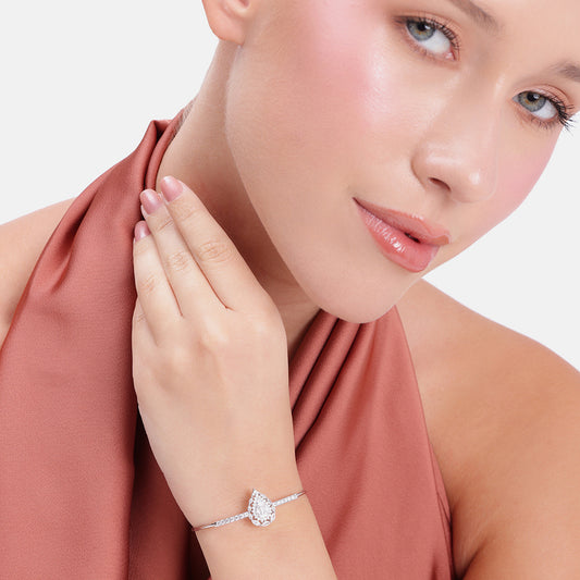 Brilliant Aura Bracelet