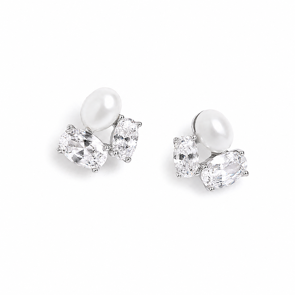 Silver Pearl Fusion Studs