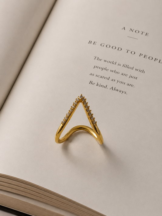 9K Gold Criss-Cross Diamond Ring (Size - 9)